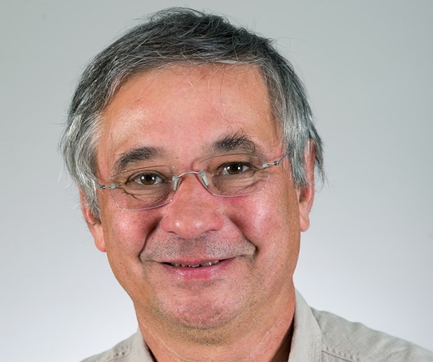 Un membre du PC français apprécie la politique diplomatique du Vietnam